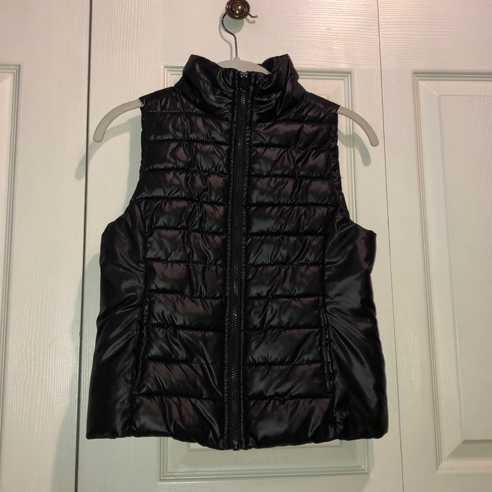 Vest - Picture 3 of 5